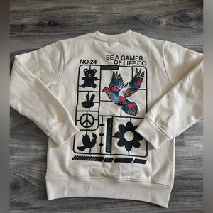 Kids sweatshirt size 5